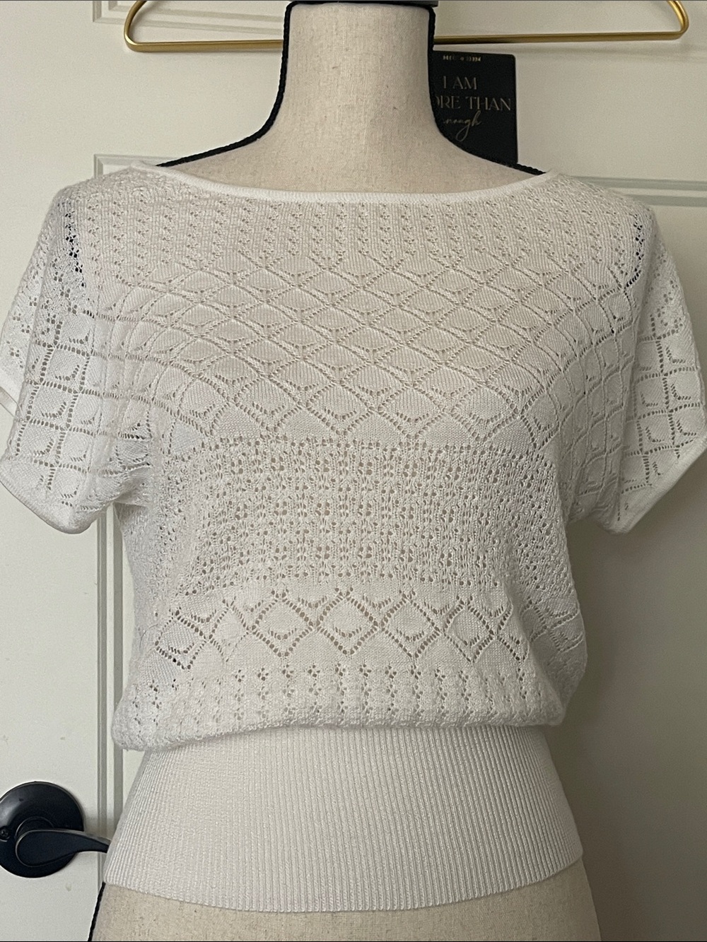 White Knit Short-Sleeve Pullover Top
